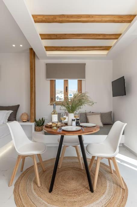 Apartment Saronada
